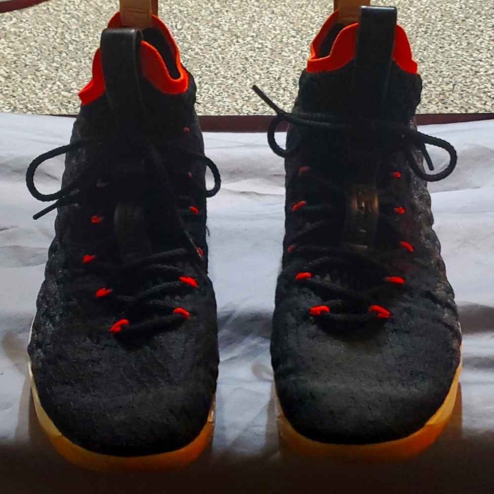 Nike Lebron 15 XV Bright Crimson